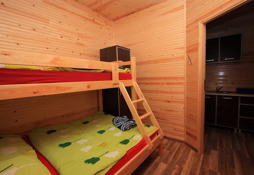 Domki Letniskowe Amelia Ustronie Morskie Chambre photo